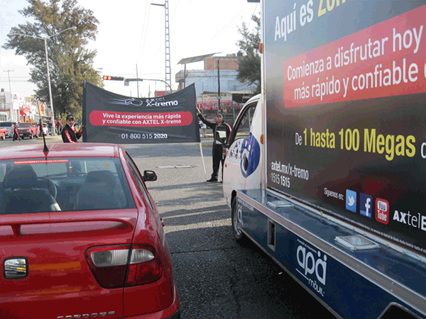 Apa Promoboard Mochilas iluminadas Juntos por un Caminar